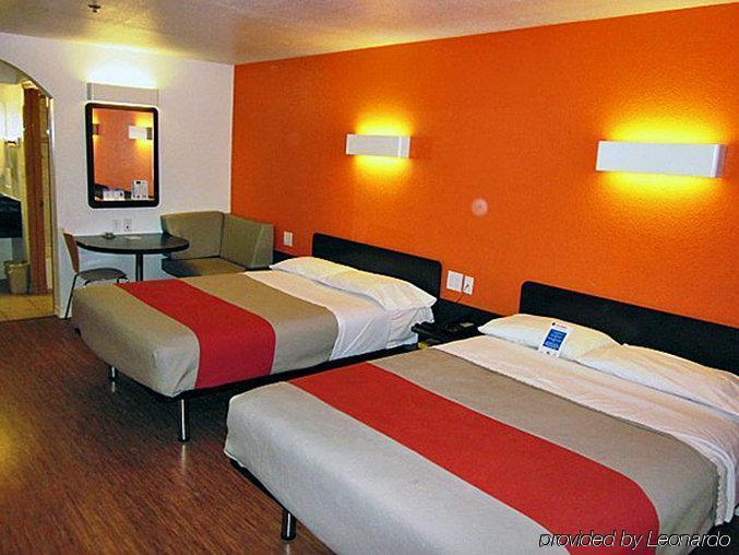 Motel 6-Edinburg, Tx エクステリア 写真