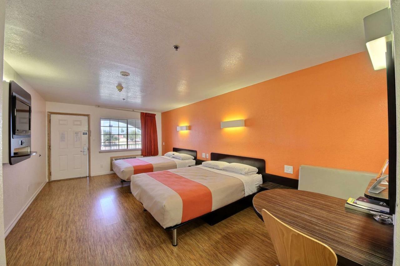 Motel 6-Edinburg, Tx エクステリア 写真