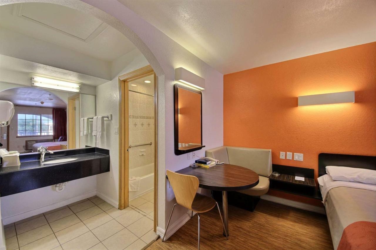 Motel 6-Edinburg, Tx エクステリア 写真