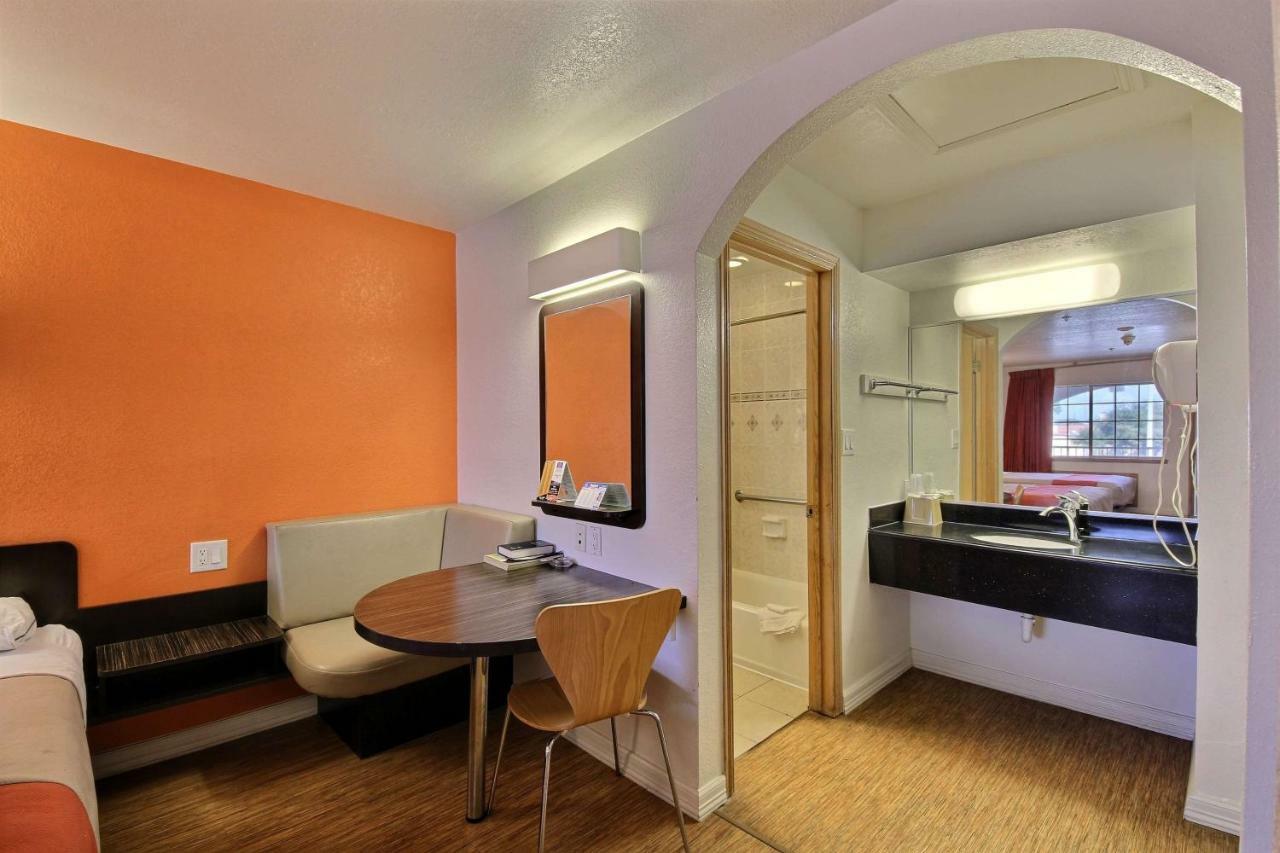Motel 6-Edinburg, Tx エクステリア 写真