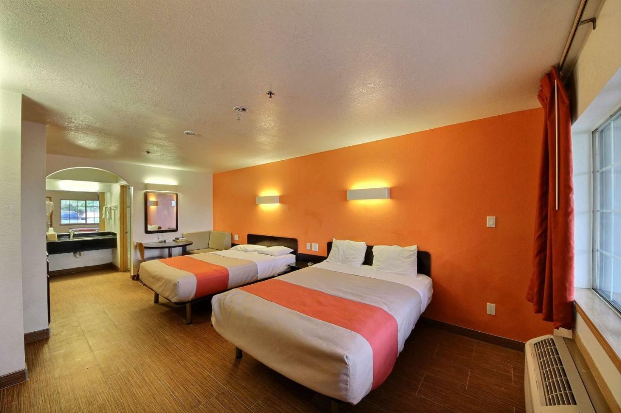Motel 6-Edinburg, Tx エクステリア 写真